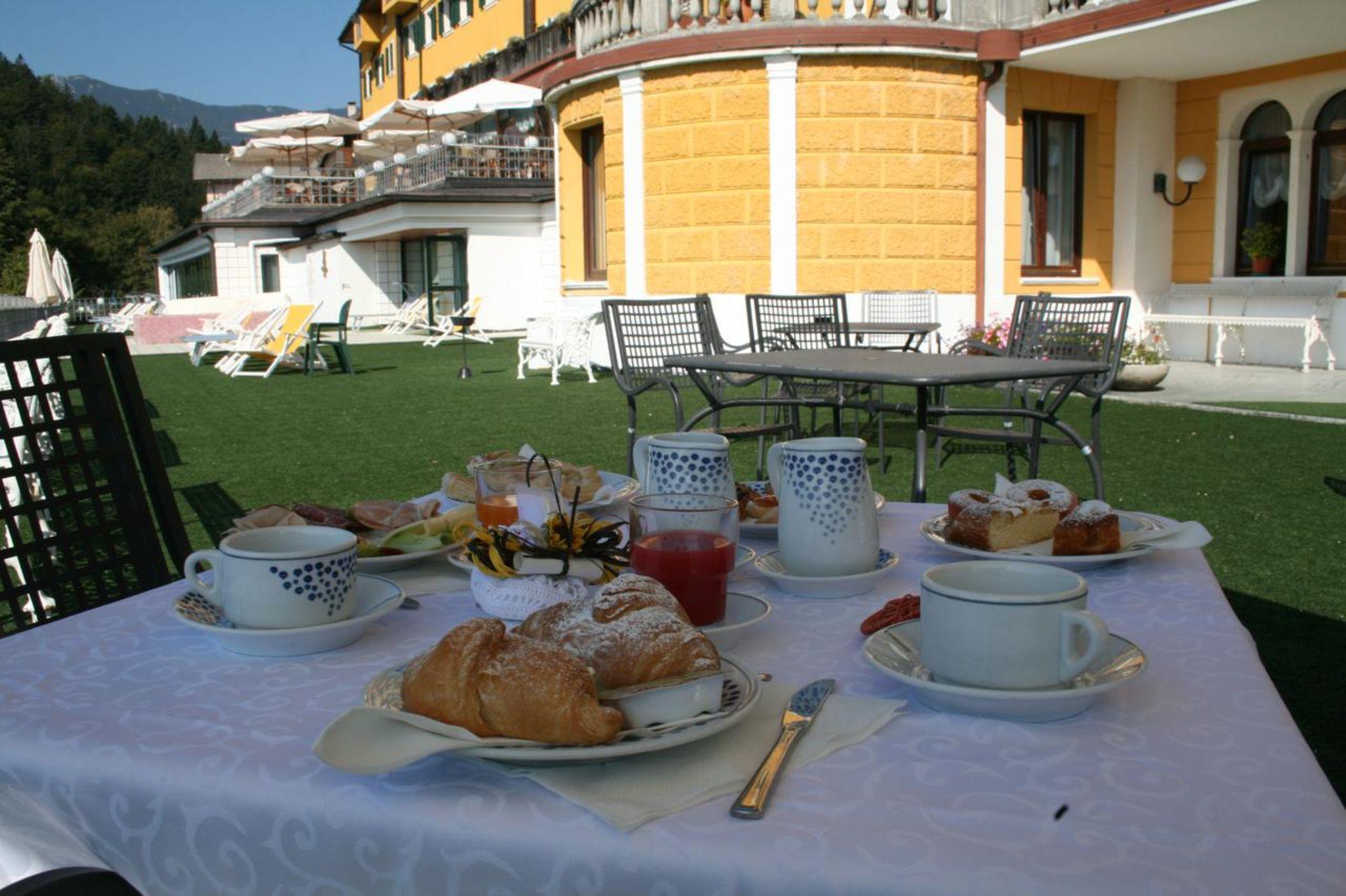 Grand Hotel Astoria Lavarone Exteriér fotografie