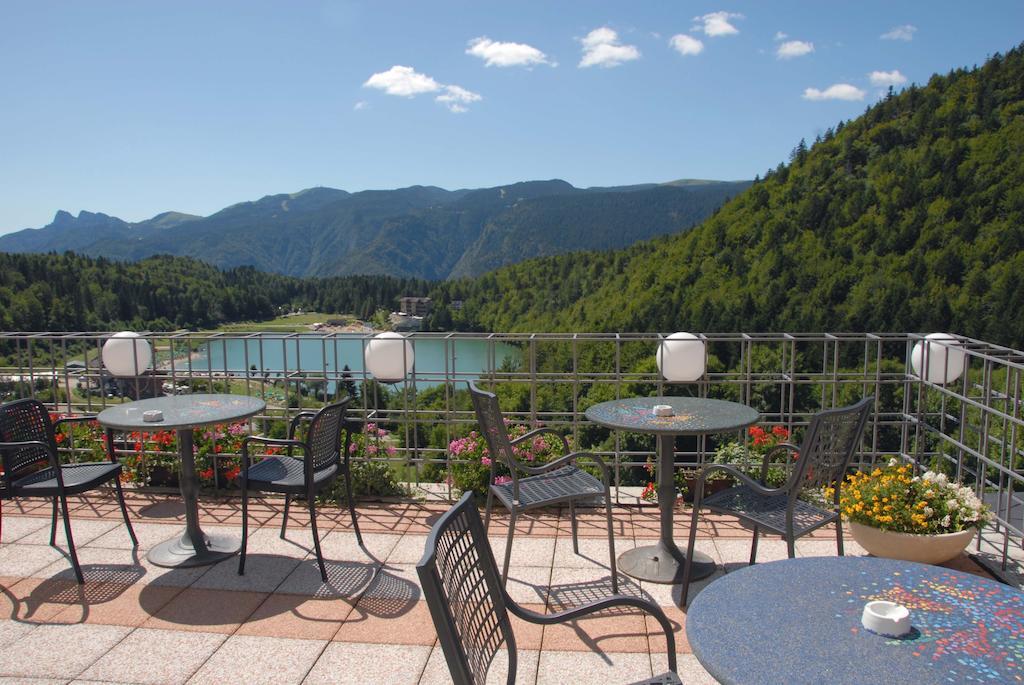 Grand Hotel Astoria Lavarone Exteriér fotografie