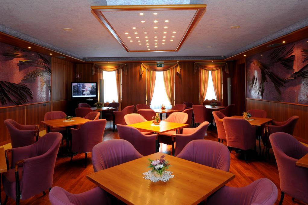 Grand Hotel Astoria Lavarone Exteriér fotografie